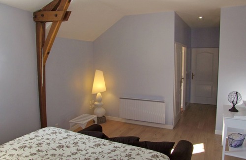 Chateauneuf-les-Bains House | Discover Bed and Breakfast Du Moulin De Lachaux in Auvergne