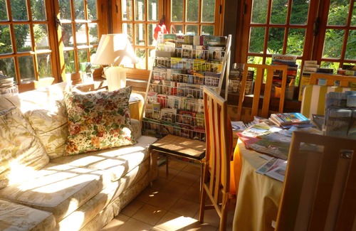 Chateauneuf-la-Foret Bed & Breakfast | Inviting Bed and Breakfast with Pool & Family-Friendly Vibes