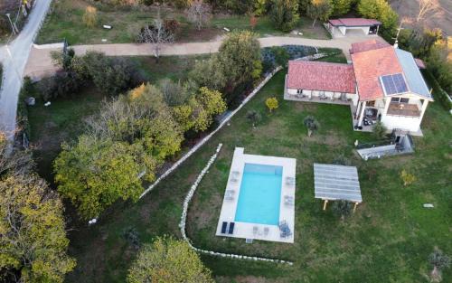 Castelnuovo del Garda Bed & Breakfast | Relaxing Oceanfront Escape at Bed and Breakfast Le Giale