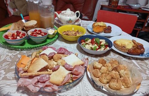 Montevideo Department Apartment | Bed and Breakfast Omas Huisje