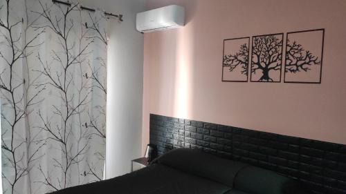 Reggio Calabria Bed & Breakfast | Pet-Friendly Getaway at Bed and Breakfast Oasi, Rated 9/10