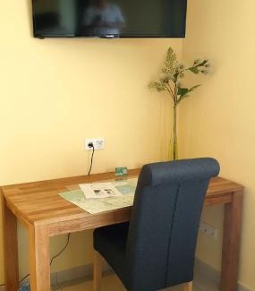 Allagen Bed & Breakfast | Guest Rated 10/10: Bed and Breakfast am Höhenweg Awaits