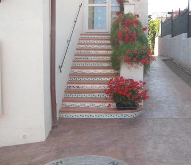 Civitavecchia Bed & Breakfast | Oceanfront Escape at Bed and Breakfast Angolo Fiorito