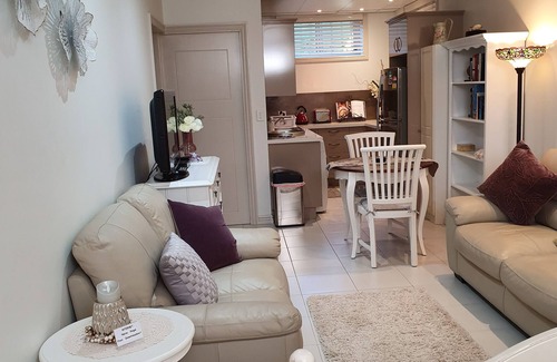 Cooranbong Bed & Breakfast | Eco-Friendly Bed and Breakfast with Gourmet Dining
