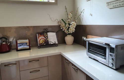 Cooranbong Bed & Breakfast | Eco-Friendly Bed and Breakfast with Gourmet Dining
