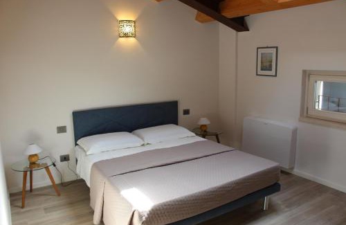 Settimo Bed & Breakfast | Cozy B&B Cà Tognella: Family-Friendly with Breakfast Included