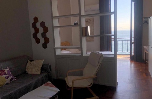 Posillipo Bed & Breakfast | Bed and Breakfast 'Camera La Stella Del Mare' with Balcony, Wi-Fi and Air Conditioning