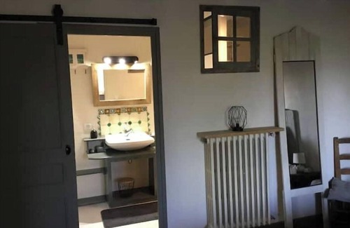 Limoux Bed & Breakfast | Cozy Retreat at Bed and Breakfast Domaine de Carliqui