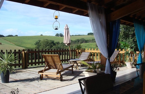 Bidache House | Guest Rated 10/10 at BED AND BREAKFAST Gelous, Oceanfront Bliss