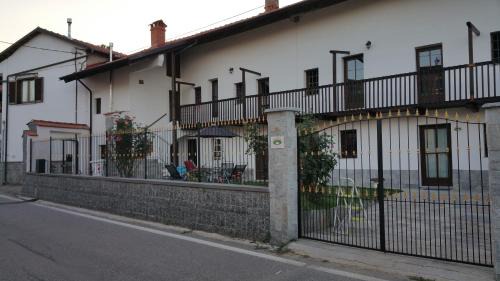 Giaveno Bed & Breakfast | Inviting Bed and Breakfasts in Giaveno, Italy with Amenities