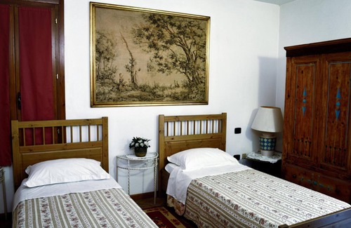 Baricella Bed & Breakfast | Cozy Getaway at Bed and Breakfast il Giardino with Kitchen