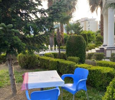 Berat Bed & Breakfast | Bed and Breakfast Isra - Garden Retreat