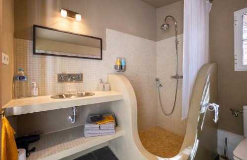 Sedella Bed & Breakfast | Delightful Bed and Breakfast Lagabella with Oceanfront Views