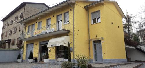 Polinago Bed & Breakfast | Pet-Friendly Bed and Breakfast lo Scrigno with Restaurant