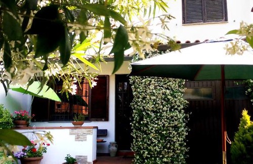 Cascina Bed & Breakfast | Delightful Bed and Breakfast Mimosa with Hot Tub & Pets Welcome