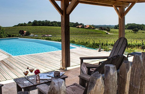 Monbazillac Bed & Breakfast | Cozy Bed and Breakfast Near Monbazillac Castle with Pool