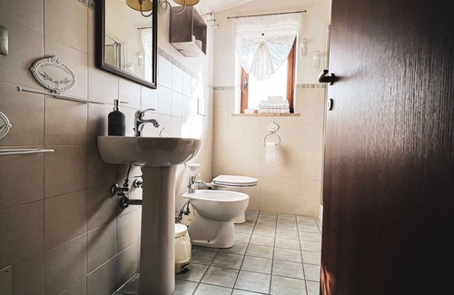 Giulianello Bed & Breakfast | Eco-Friendly Retreat at Bed and Breakfast Nero Buono