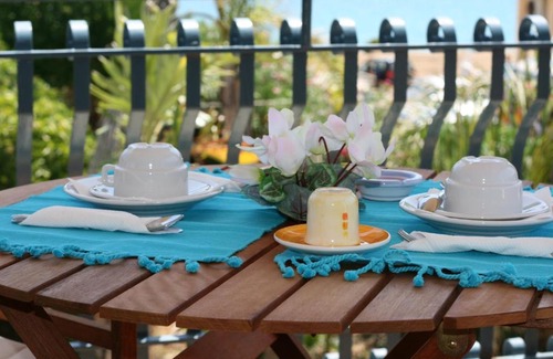 Arenella Bed & Breakfast | Cozy Oceanfront Bed and Breakfast Perla Del Sole