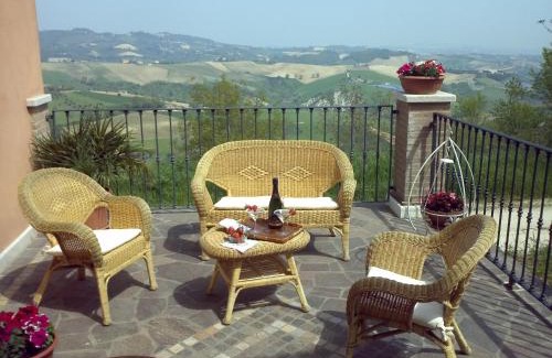 Castignano Bed & Breakfast | Discover Bed And Breakfast San Martino - 9/10 Guest Rated