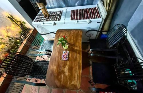 Tuba Bed & Breakfast | Cozy Bed and Breakfast Room with Balcony & Fast WiFi
