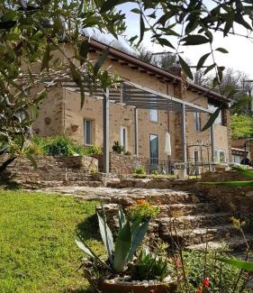 Seravezza Bed & Breakfast | Guest Rated 10/10: Bed and Breakfast Tenuta delle Stelle