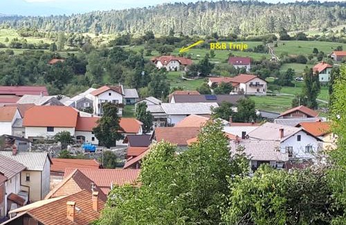 Prem Bed & Breakfast | Trnje Bed and Breakfast: Family-Friendly with Hot Tub