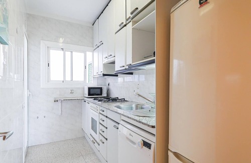Sant Andreu de Palomar Apartment | Comfortable Stay at Bed&BCN Sant Andreu Apartment