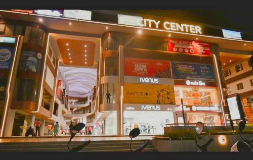Bharuch Hotel | Budget-Friendly Bed & Bread Dormitory - Guest Rated 9.8