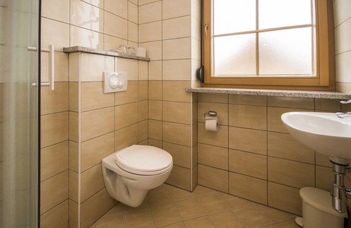 Cerklje na Gorenjskem Bed & Breakfast | Comfortable Stay at Bed&Breakfast Karun with Breakfast Included
