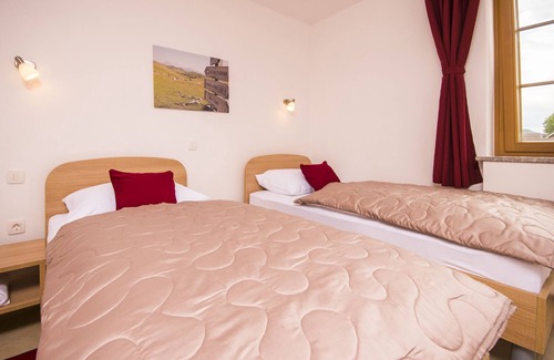 Cerklje na Gorenjskem Bed & Breakfast | Comfortable Stay at Bed&Breakfast Karun with Breakfast Included