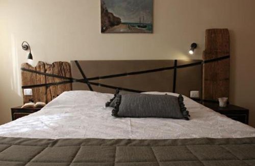 Cornedo Vicentino Bed & Breakfast | Cozy Bed & Breakfast Ai Cracchi with Hot Tub and Dining