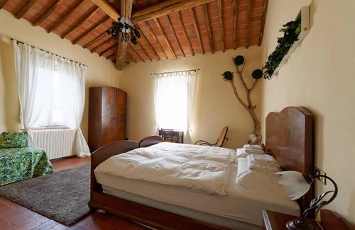 Orentano Bed & Breakfast | Guest Rated 9.5: Pet-Friendly Bed & Breakfast Bel Giorgio
