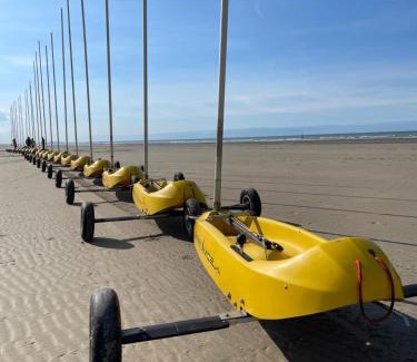 Westende Bed & Breakfast | Oceanfront Escape at Bed & Breakfast Het Zilte Zand
