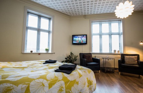 Holstebro Bed & Breakfast | Inviting Bed & Breakfast Holstebro with Hot Tub Amenities