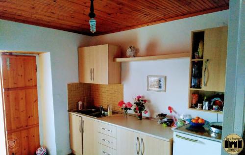 Berat House | Pet Friendly Retreat at Bed & Breakfast JOSIPH - Guest Rated 10/10
