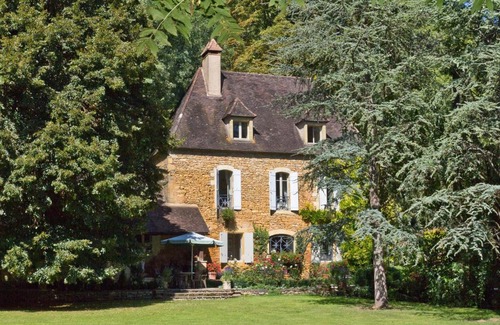 Paunat Bed & Breakfast | Pet-Friendly Retreat at Bed & Breakfast Le Moulin Neuf
