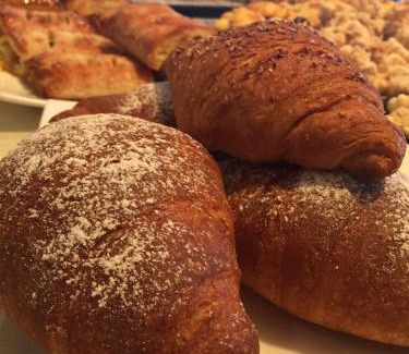 Casteggio Bed & Breakfast | Pet-Friendly Retreat at Bed & Breakfast Oltrepo, Rated 9/10