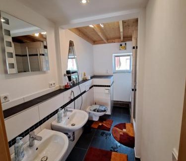 Pollenfeld House | Discover Bed & Breakfast Preith: Oceanfront Retreat Awaits