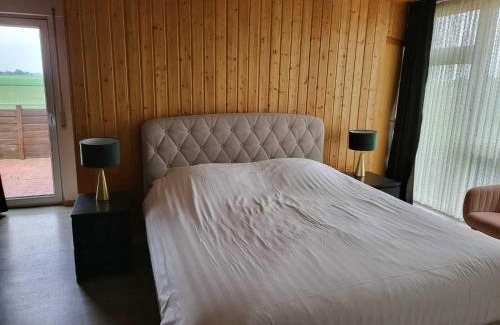 Ditzumerverlaat Bed & Breakfast | Inviting Bed & Breakfast Rheiderland with Family-Friendly Amenities
