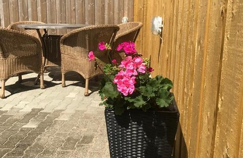 Snoghoj Bed & Breakfast | Cozy Bed & Breakfast by Pia Sørensen - Family-Friendly Stay