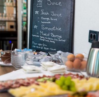 Baska Hotel | Oceanfront Stay at Bed & Breakfast Villa Terezija