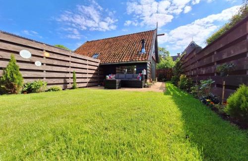 Ternaard Bed & Breakfast | Cozy Retreat at Bed & brochje By ús thús - Guest Rated 9.3
