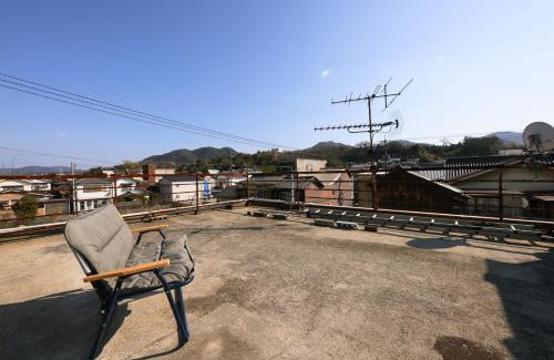 Ochi-gun House | Discover Bed&Cafe Onzo: Guest Rated 9/10 with Hot Tub