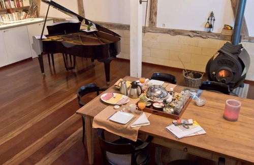 Maastricht Bed & Breakfast | Cozy Bed and Breakfast Hof van Wolder with Great Amenities