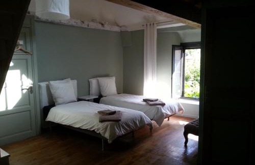 Aucazein Bed & Breakfast | Oceanfront Escape at Bed In Bellongue - Guest Rated 9.6