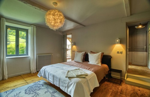 Aucazein Bed & Breakfast | Cozy Stay at Bed in Bellongue - Guest Rated 9.4/10!