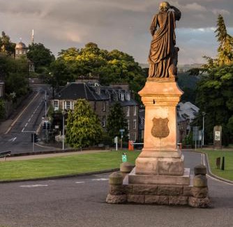 Inverness City Centre Apartment | Guest Rated 10/10 at Bed on the Brae - Pet & Child Friendly