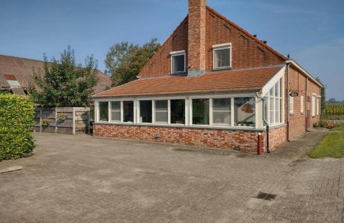 Baarle-Nassau Bed & Breakfast | Guest Favorite: Bed op de Reth with Kitchen Amenities