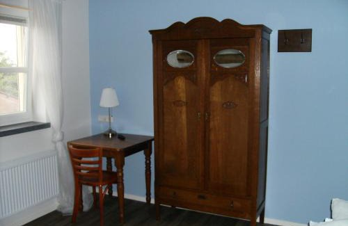 Baarle-Nassau Bed & Breakfast | Guest Favorite: Bed op de Reth with Kitchen Amenities