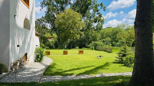 Mosna House | Family-Friendly Retreat at Bed & Wine Transylvania